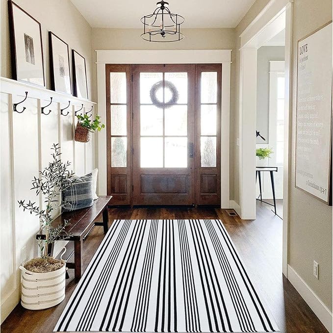 Black and White Striped Outdoor Rug Front Porch Rug 35.4''x59'' Cotton Hand-Woven Welcome Mats Layered Door Mats for Front Porch/Entryway/Laundry Room/Bedroom/Outdoor (35.4''x59'')