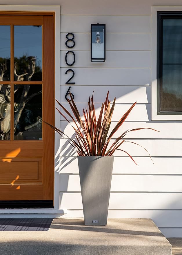 Veradek V-Resin Indoor/Outdoor Taper Planter (26 inch, Grey)