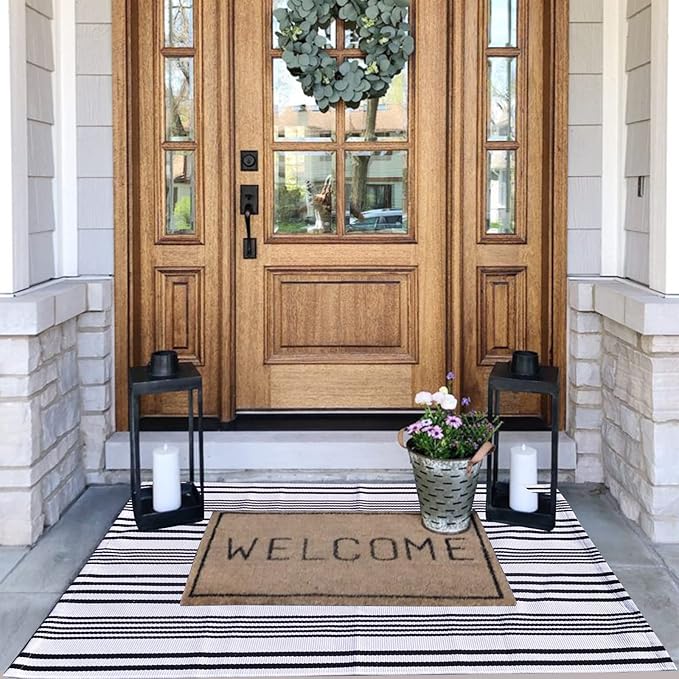 Black and White Striped Outdoor Rug Front Porch Rug 35.4''x59'' Cotton Hand-Woven Welcome Mats Layered Door Mats for Front Porch/Entryway/Laundry Room/Bedroom/Outdoor (35.4''x59'')