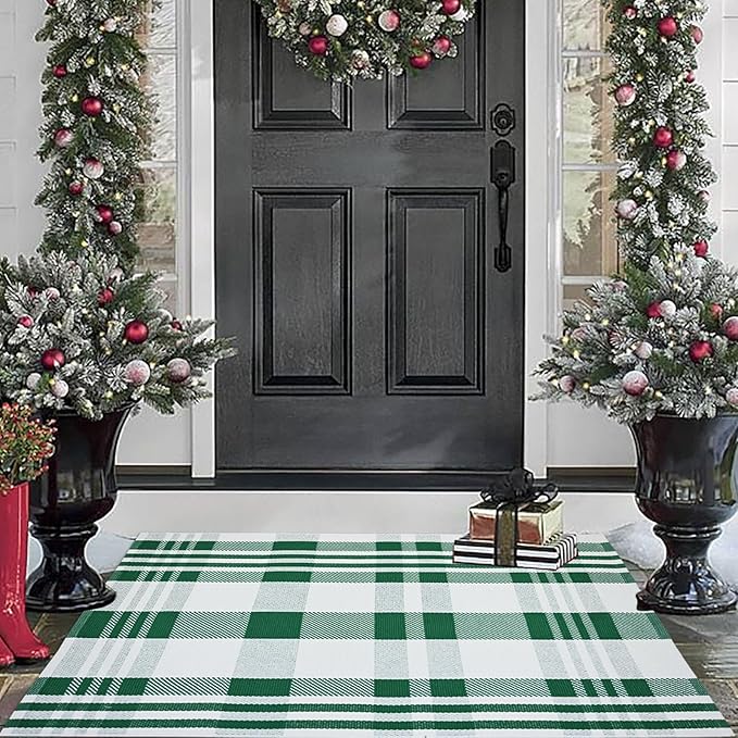 Christmas Door Mat Outdoor 27.5” x 43” Green and White Plaid Rug Christmas Decor Rug Cotton Hand-Woven Layered Door Mats Washable Carpet for Front Porch, Kitchen, Farmhouse, Entryway