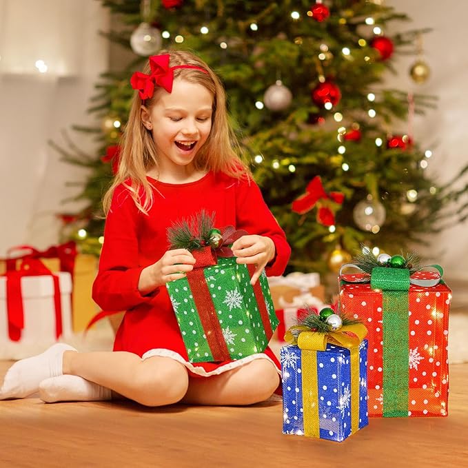 Tangkula Set of 3 Lighted Boxes Decoration, Lighted Present Boxes Set with Exquisite Boxes, Indoor Outdoor Christmas Decoration with 52 Pre-lit LED Lights for Yard Lawn Porch