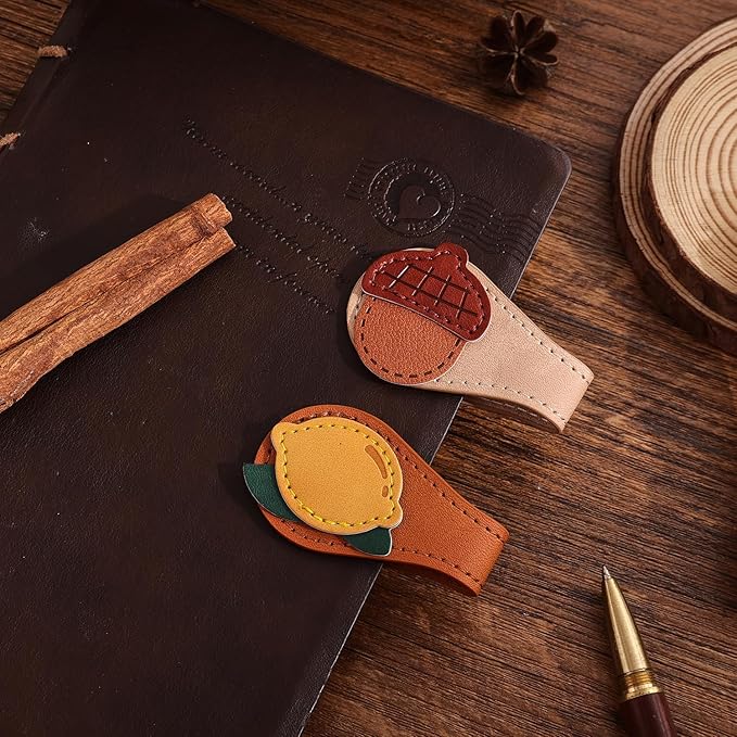 2PCS Vintage Magnetic Leather Bookmark, Leather Magnetic Bookmarks for Women, Magnetic PU Bookmarks Clip Book Accessories, Lemon & Acorn