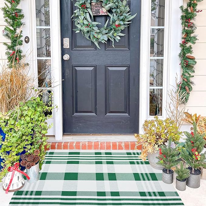 Christmas Plaid Outdoor Rug, 2'4" x 3'7" Green&White Checkered Indoor/Outdoor Area Rug, Layering Rug for Hello/Welcome Door Mat, Machine Washable Cotton Woven Rug for Farmhouse Front Porch,Entryway