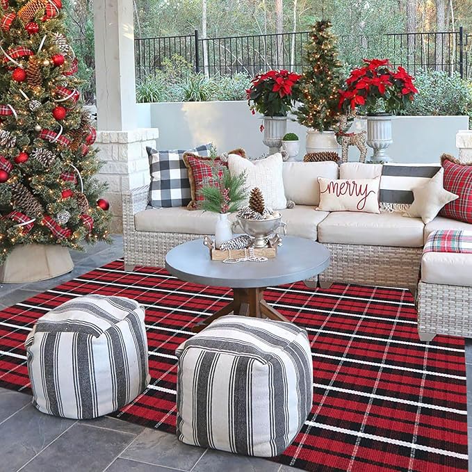 Buffalo Plaid Outdoor Rug, 4' x 6' Christmas Red & Black Check Indoor/Outdoor Area Rug, Layering Rug for Hello/Welcome Door Mat, Machine Washable Cotton Woven Farmhouse Mat for Front Porch Decor