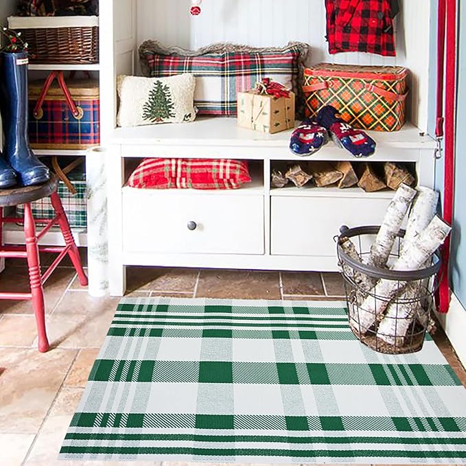 Christmas Plaid Outdoor Rug, 2'4" x 3'7" Green&White Checkered Indoor/Outdoor Area Rug, Layering Rug for Hello/Welcome Door Mat, Machine Washable Cotton Woven Rug for Farmhouse Front Porch,Entryway