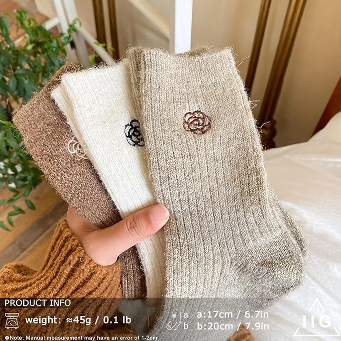 IIG Cute Warm Wool Socks for Women Super Cozy Thick Crew Winter Socks Gifts, 5 Pairs