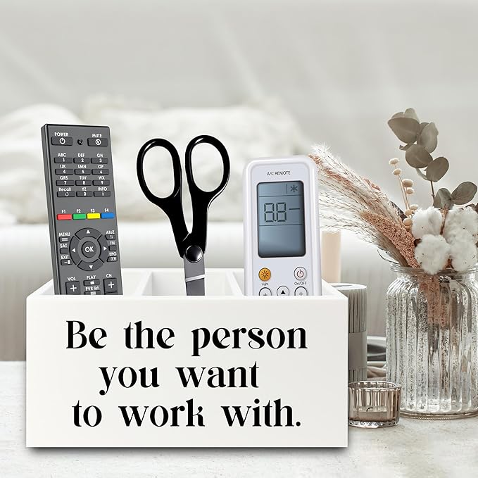 Be the Person You Want to Work with White Pen Pencil Holder Organizer for Desk, Inspirational Gifts for Women Men, Motivational Wooden Box Sign for Home Office Desk Tabletop Decorations