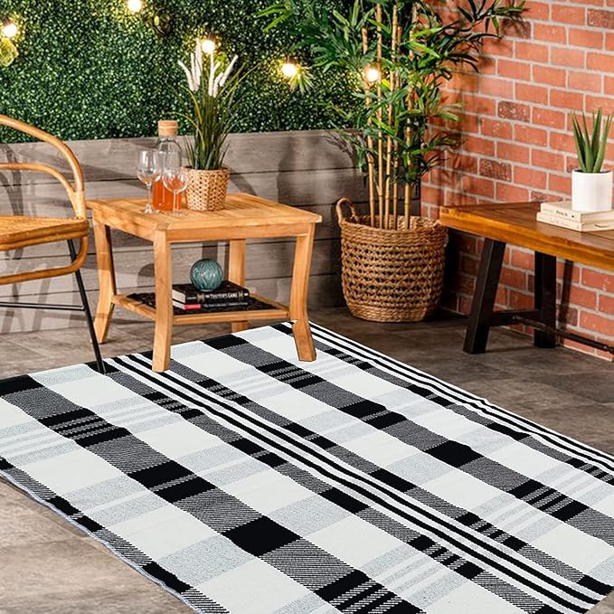 CAINANEL Buffalo Plaid Outdoor Rug Black and White Check Rug 35.4'' x 59'' Cotton Hand-Woven Checkered Front Welcome Door Mat Indoor/Outdoor Area Rug for Front Porch,Kitchen,Entry Way,Living Room