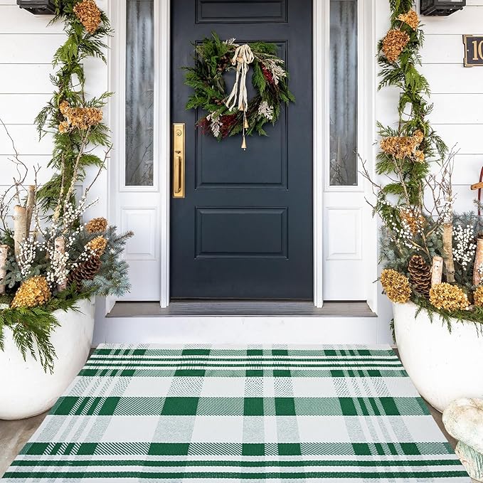 Christmas Plaid Outdoor Rug, 2'4" x 3'7" Green&White Checkered Indoor/Outdoor Area Rug, Layering Rug for Hello/Welcome Door Mat, Machine Washable Cotton Woven Rug for Farmhouse Front Porch,Entryway