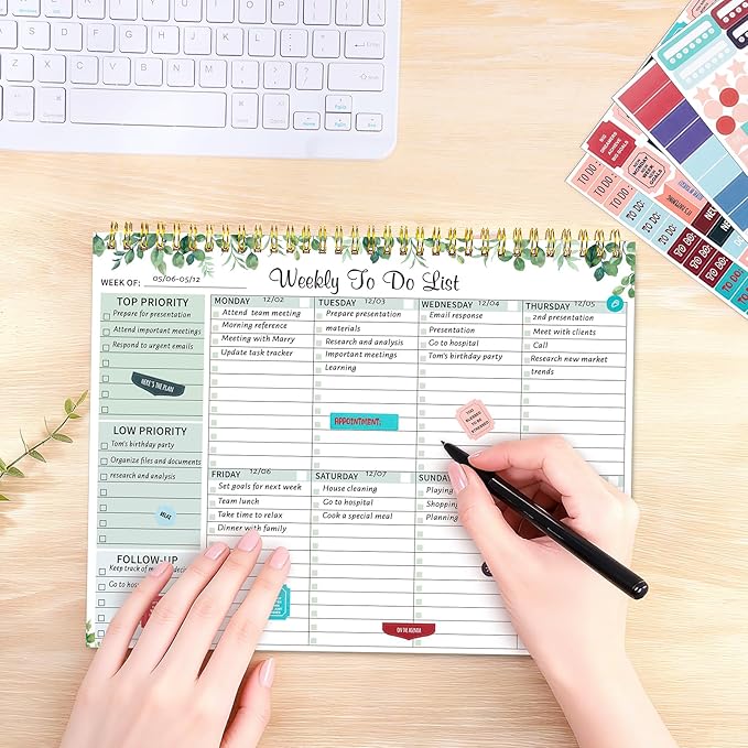 Thboxes 52 Sheets Weekly To Do List Notepad, 8.5" x 11" Efficiently Plan Weekly Task List Notepad for Student Work Home Office School Improve Focus and Efficiency Weekly Planner Green