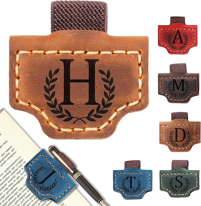 Personalized Bygone Mark Bookmark with Pen Holder, Leather Magnetic Bookmark 26 Letters Name Initial Bookmarks for Readers, Book Lover Gifts for Women Men Notebook Accessories (Brown, H)
