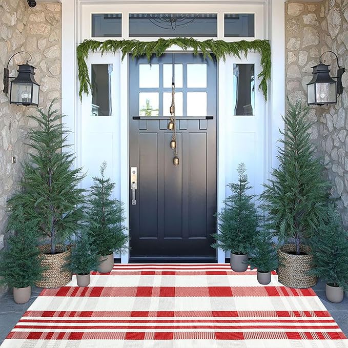 Christmas Door Mat Outdoor 3' x 5' Red and White Plaid Rug Christmas Decor Rug Cotton Hand-Woven Layered Door Mats Washable Carpet for Front Porch, Kitchen, Farmhouse, Entryway (3' x 5')