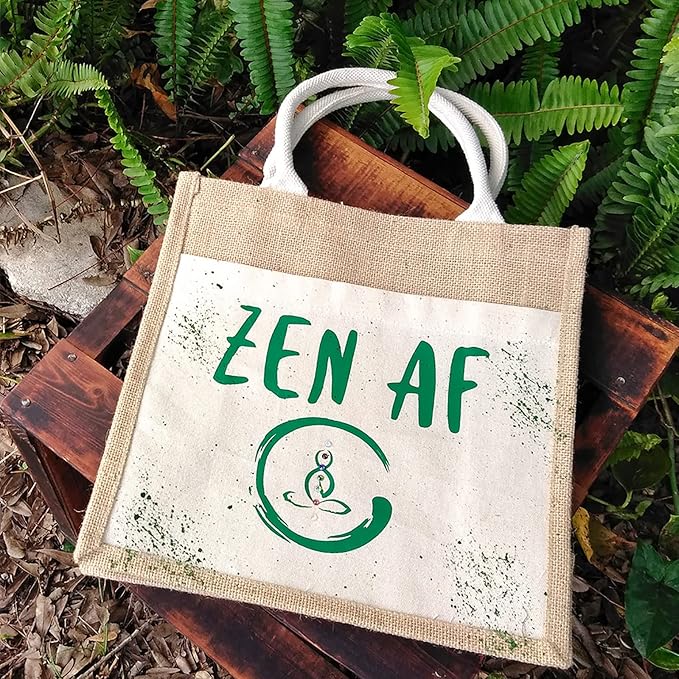 VINYL FROG Heat Transfer Vinyl Roll HTV Vinyl - 12" x12ft Green Iron on Vinyl for T-Shirts, Heat Press Vinyl for DIY Craft Designs (Green)