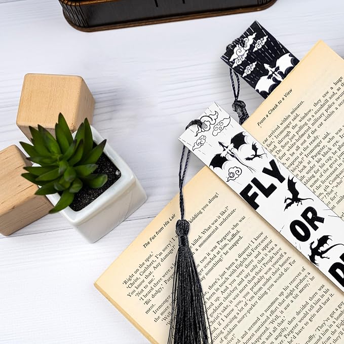 Metal Bookmark Dragon Bookmarks for Women Men Book Lovers Book Mark Set of 2 with Tassel Reading Book Accessories Book Marks for Reading Women Men Book Lovers Gifts