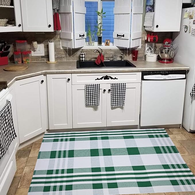 Christmas Door Mat Outdoor 3' x 5' Green and White Plaid Rug Christmas Decor Rug Cotton Hand-Woven Layered Door Mats Washable Carpet for Front Porch, Kitchen, Farmhouse, Entryway