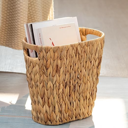 Wicker Trash Can, Bathroom Waste Bin with Built-in Handle Trash Bin, Hand-Woven Water Hyacinth, Wicker Waste Basket, Bedroom, Office, Bathroom Boho Waste Basket, 1 Pack
