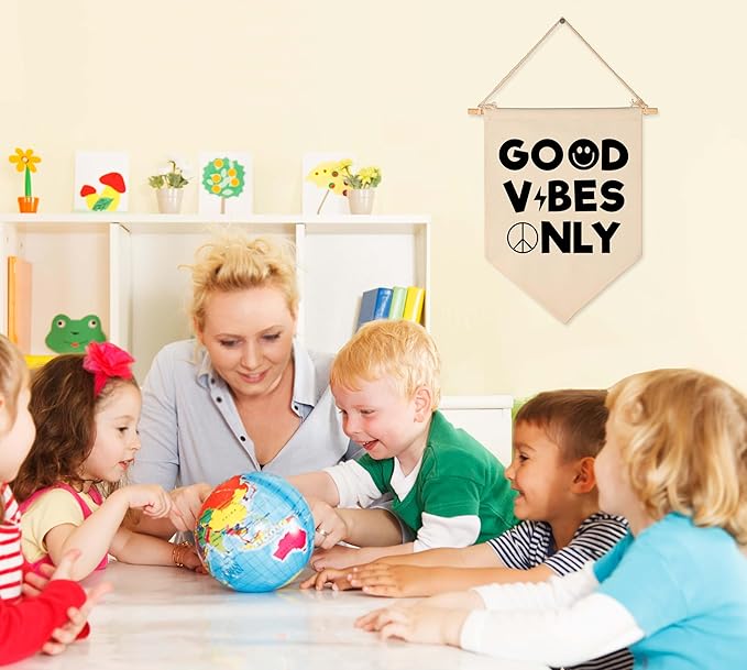 Positive Quotes Banner Sign,Home Office Wall Flag Decor-Room Party Decoration-Patio,Front Door Classroom Wall Flag Decortion-Banner Gift for Wedding,Housewarming,Birthday,New Home-Good Vibes Only