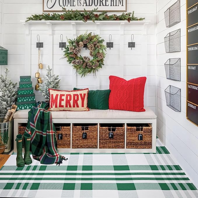 Christmas Door Mat Outdoor 4' x 6' Green and White Plaid Rug Christmas Decor Rug Cotton Hand-Woven Layered Door Mats Washable Carpet for Front Porch, Kitchen, Farmhouse, Entryway