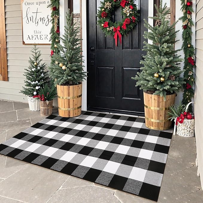 KIMODE Buffalo Plaid Christmas Outdoor Rug 3x5, Farmhouse Cotton Front Door Mat, Washable Black and White Checkered Rug for Christmas Welcome Layered Door Mat Front Porch Entryway Kitchen