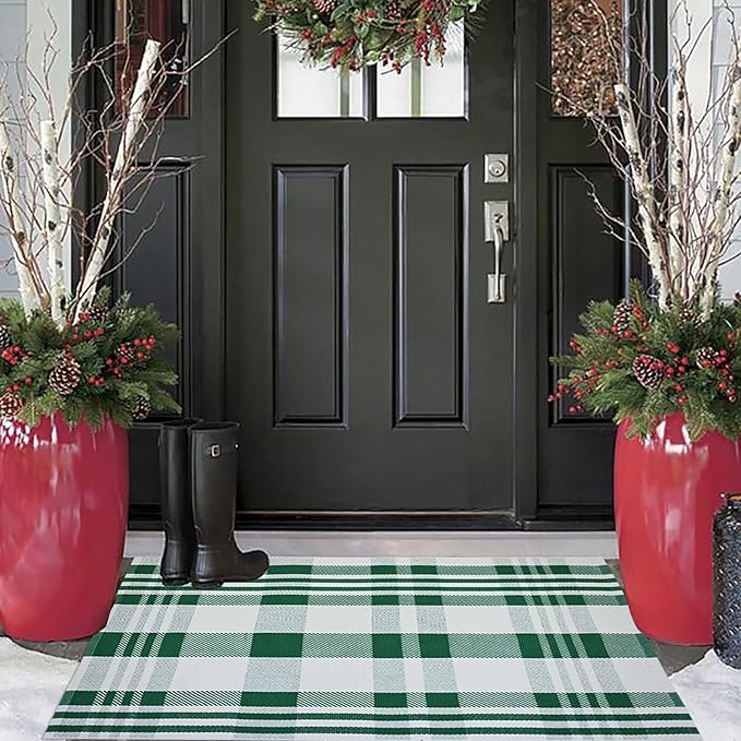 Christmas Plaid Outdoor Rug, 2'4" x 3'7" Green&White Checkered Indoor/Outdoor Area Rug, Layering Rug for Hello/Welcome Door Mat, Machine Washable Cotton Woven Rug for Farmhouse Front Porch,Entryway