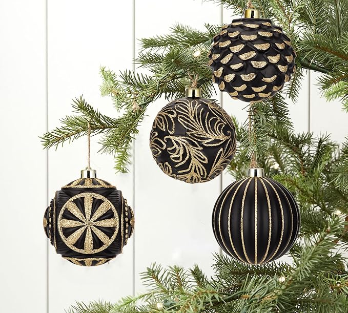 Hollyone 4.7 Inch Large Black and Gold Christmas Ornaments 4Pcs Christmas Tree Balls Shatterproof Christmas Ornaments for Xmas Tree Decor for Holiday Party Wreath Home Decor (Black & Gold, 120mm)
