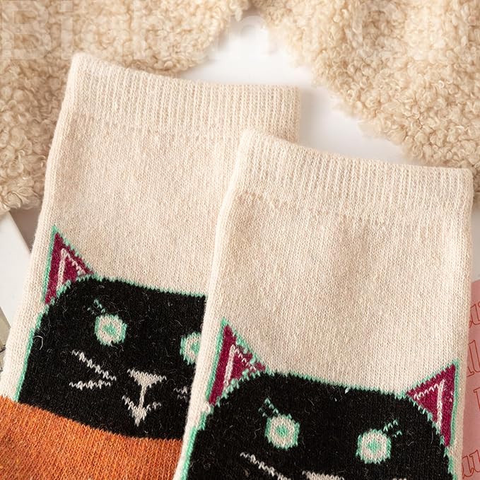 IIG Cute Warm Wool Socks for Women Super Cozy Thick Crew Winter Socks Gifts, 5 Pairs