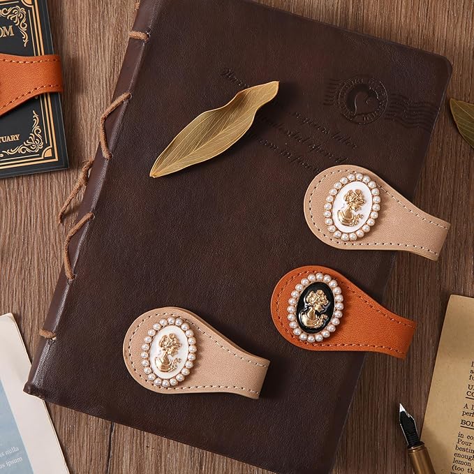 2PCS Vintage Magnetic Leather Bookmark, Leather Magnetic Bookmarks for Women, Magnetic PU Bookmarks Clip Book Accessories, Gold Portrait