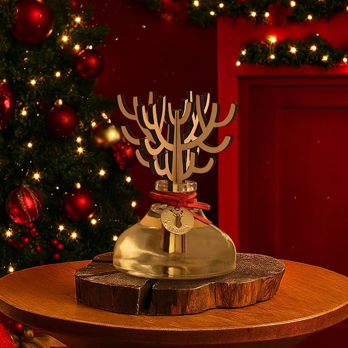 Aronica Christmas Tree Diffuser - Hollyberry Scent, Burgundy Christmas Decorations Red Reed Diffuser, Cinnamon Smell Decor Apartment, Navidad Winter Scented Aromas Home, White Elephant