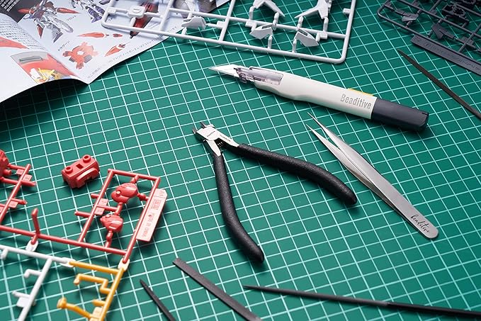 Beaditive High Precision Detail Craft Knife with 10 Blades - 30 Degree Blade Utility Knife - Art, Craft, Model Making