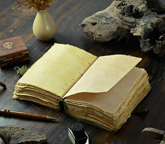 400 Page Leather Journal - Antique Handmade Deckle Edge Vintage Paper Leather Bound Journal - Book of Shadows Journal - Leather Sketchbook - Drawing Journal - Great Gift 7X5 Lock Brown