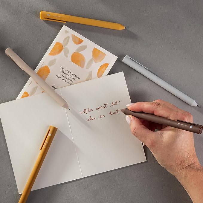 DIVERSEBEE Gel Ink Pens Assorted Colors, 0.5 mm Fine Point, Bible Pens No Bleed Through with Cute Fine Tip, Bible Study Journaling Supplies Set, 5 Pack (Brown)