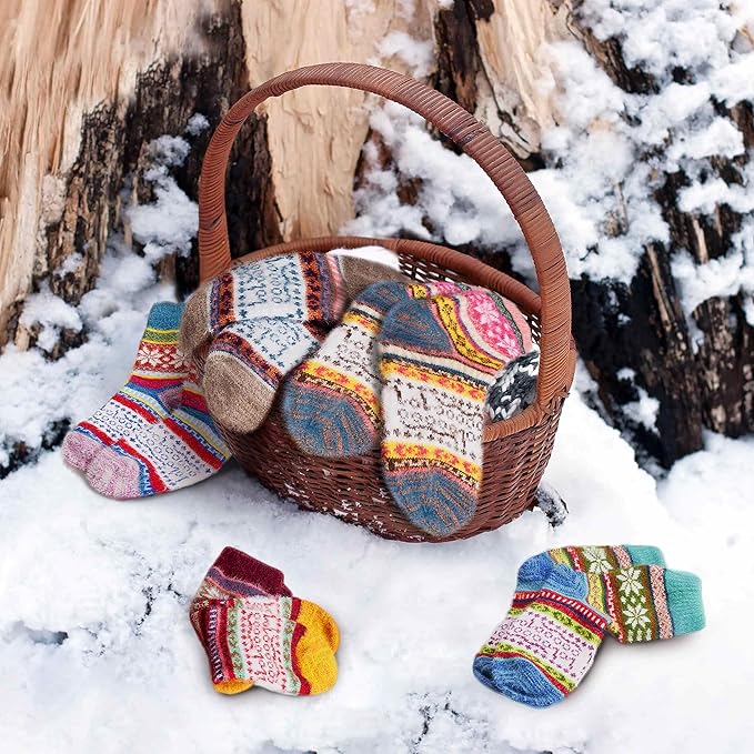 5 Pairs Fuzzy Soft Cozy Comfortable Socks for Women, Casual Sleep Comfy Socks, Perfect Warm Winter Gifts for Women