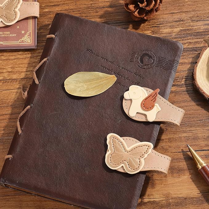 2PCS Vintage Magnetic Leather Bookmark, Leather Magnetic Bookmarks for Women, Magnetic PU Bookmarks Clip Book Accessories