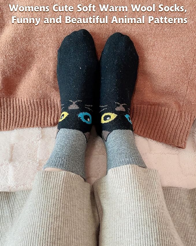 IIG Cute Warm Wool Socks for Women Super Cozy Thick Crew Winter Socks Gifts, 5 Pairs