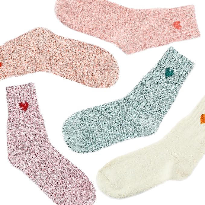 5 Pairs Fuzzy Soft Cozy Comfortable Socks for Women, Casual Sleep Comfy Socks, Perfect Warm Winter Gifts for Women