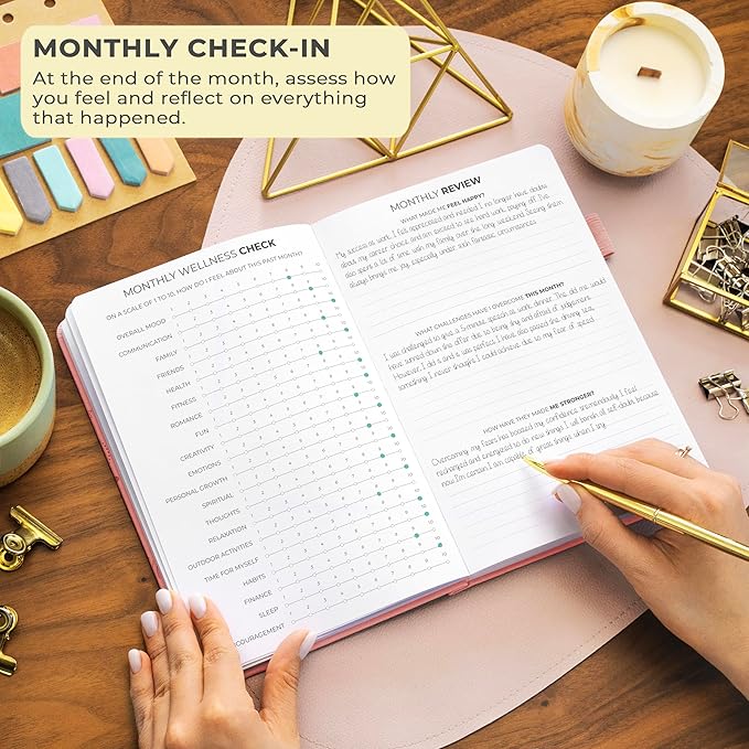 Clever Fox Gratitude Journal – Happiness, Positivity & Affirmation Daily Journal – Inspirational Daily Notebook – 3 Months, A5 (Light Pink)